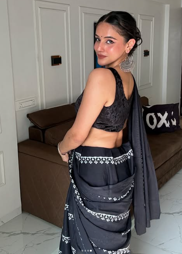 AADHA WALE PREMIUM LINEN COTTON SAREE