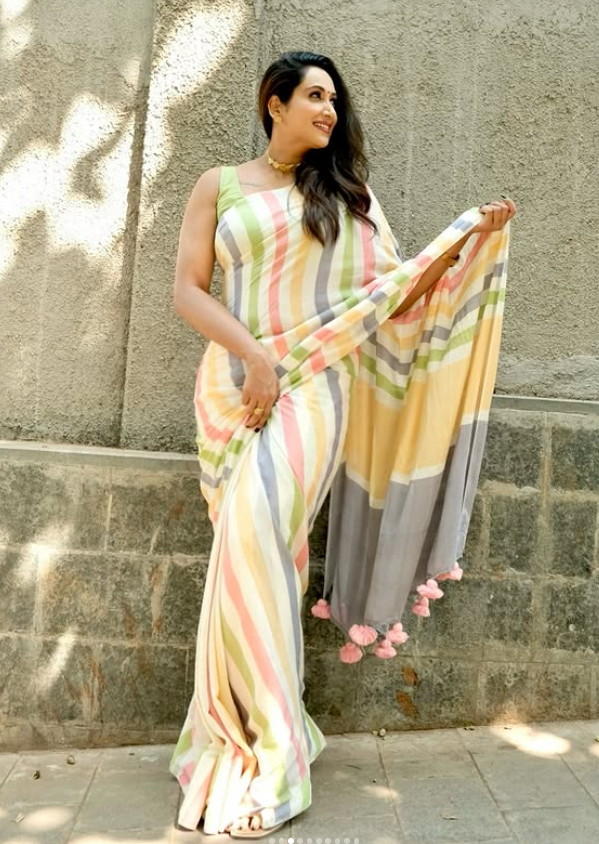 KITNI HASSEN WALE PREMIUM LINEN COTTON SAREE