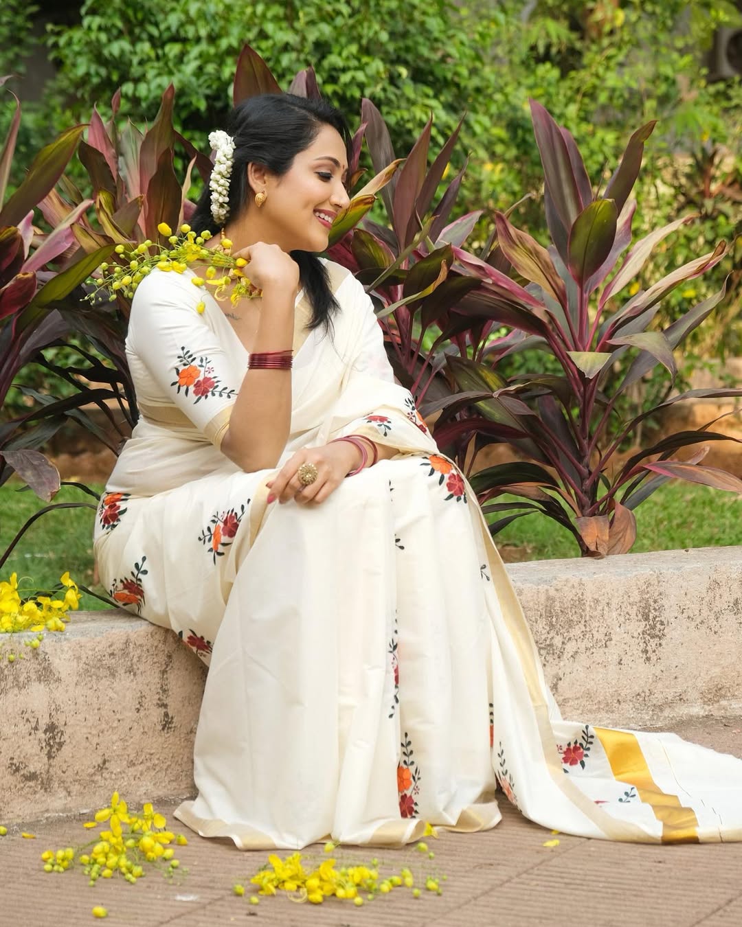 VANAKAM SOUTH WALE PREMIUM LINEN COTTON SAREE
