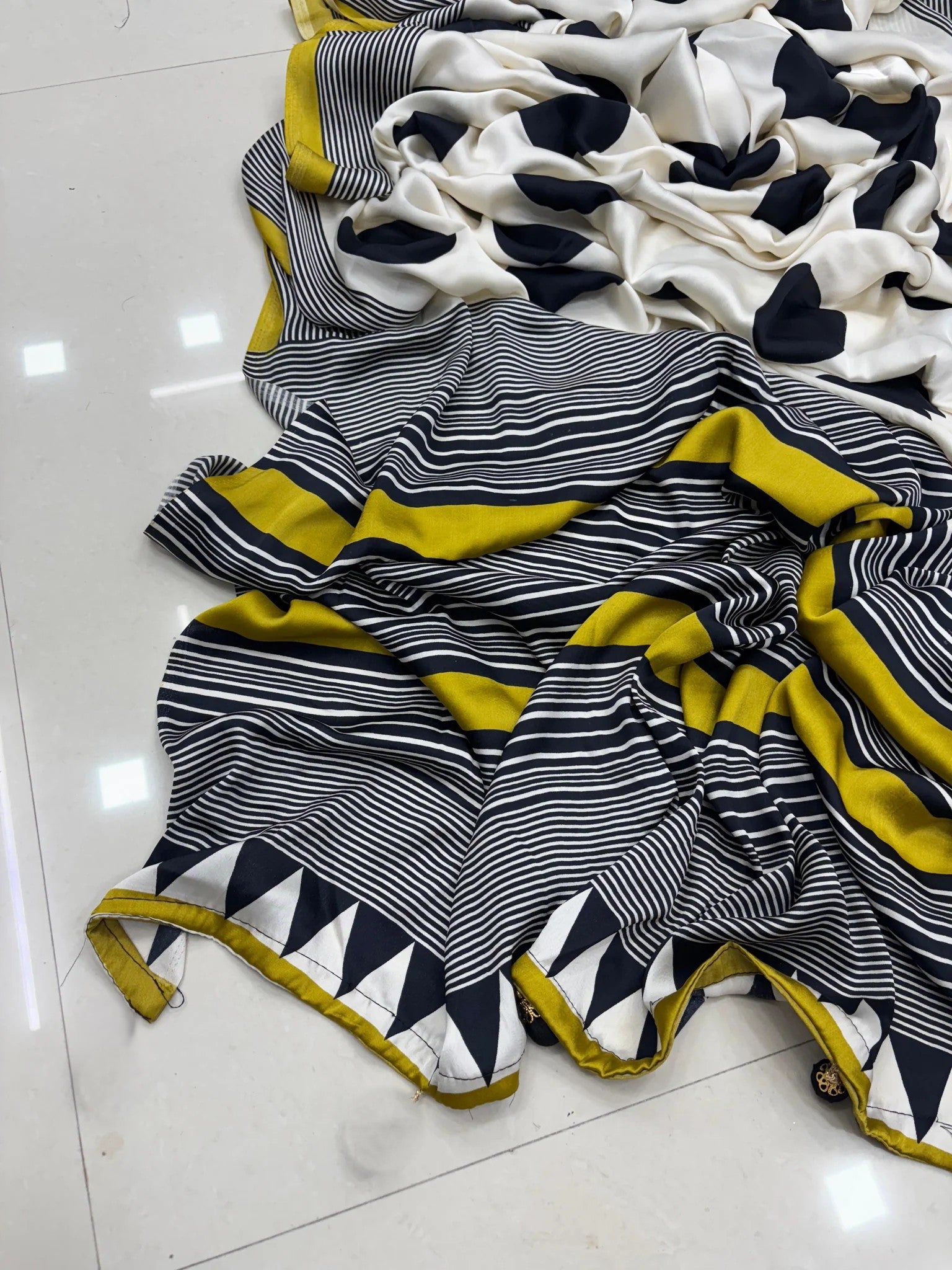 KALYANI DEVI-PREMIUM MODAL SILK SAREE